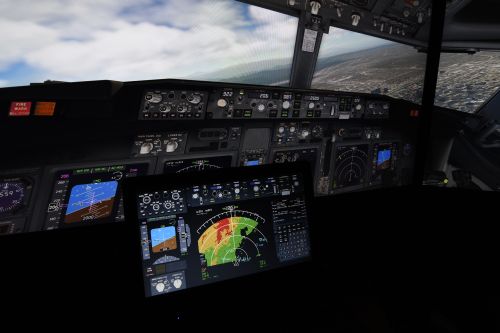 X-Plane with X-Panels and XHSI on networked PC